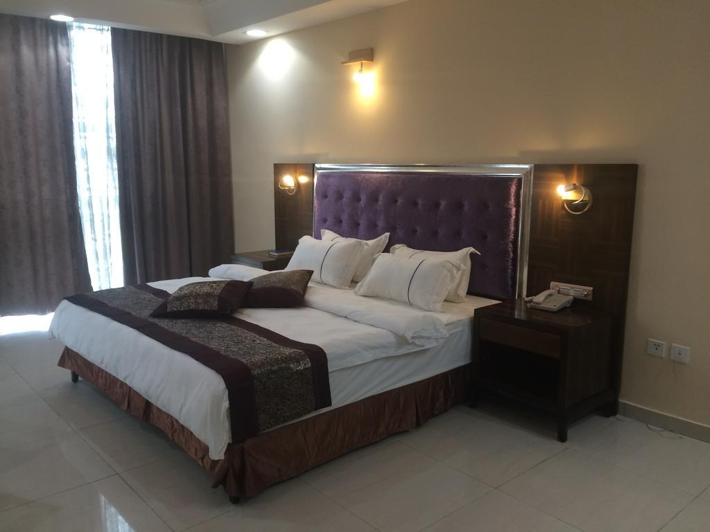 Sun Beach Hotel Cotonou Exteriér fotografie