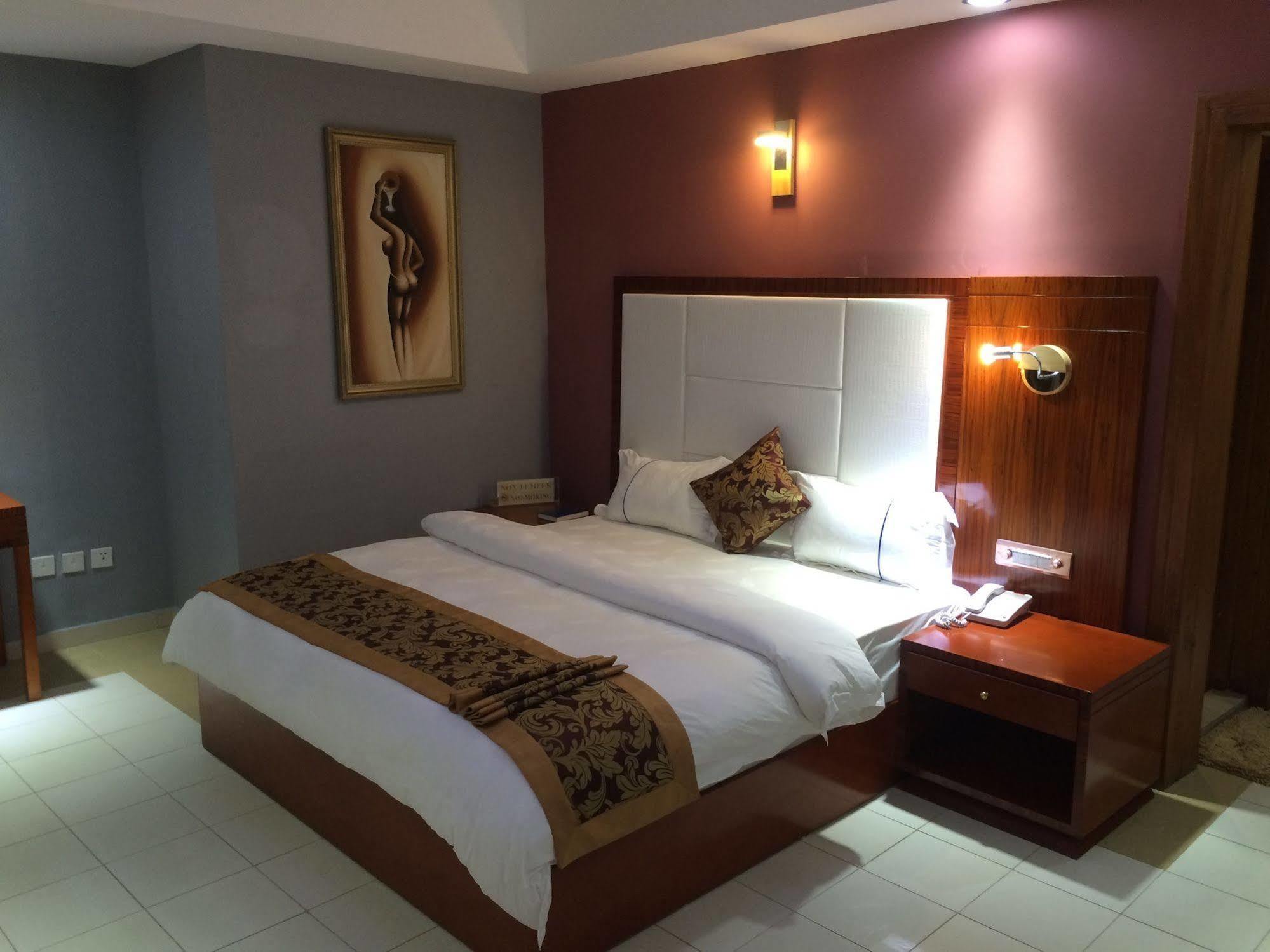 Sun Beach Hotel Cotonou Exteriér fotografie